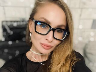masturbating girl HelenaBoyd