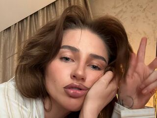 camgirl shaving pussy HippieChristie