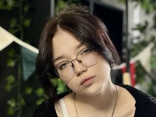 camslut spreading pussy HuldaGiovinco