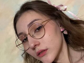 naked camgirl masturbating IngeFelde