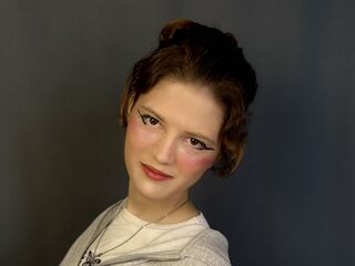 naughty webcam IrisKemp