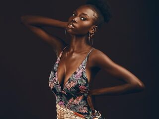 live teaser cam IssaJenner