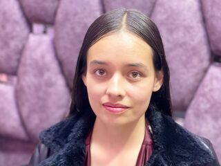 shower cam IssaMontenegro