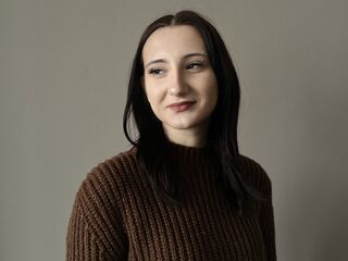 girl chatroom JacquiVetri