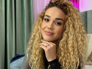 camwhore masturbating with dildo JessyJill