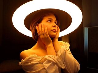 voyeur cam JoslynDelmolino