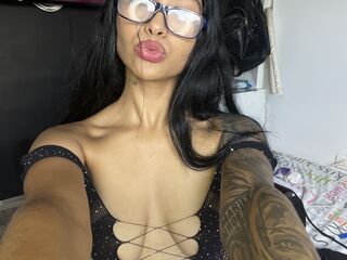 camslut topless KatieReyes