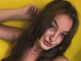 naked girl with cam fingering KattieKonarski