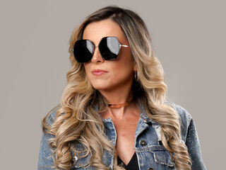 free jasmin sex show KiaraMoraes