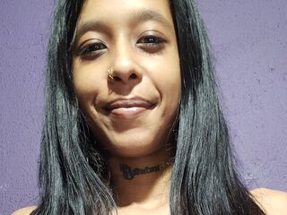 naughty cam girl masturbating with dildo KiaraSing