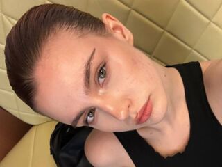 live teaser cam KlaraGogins