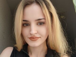 beautiful girlcam LizaFoxie