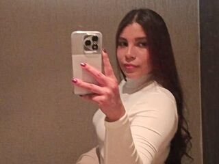 free live webcam sex LizzieWells