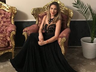 kinky video chat performer LovelyMaia