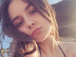 fingering webcam girl LuanaContratto