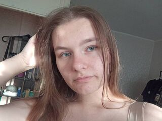 hot cam slut LucilleDeinert