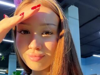 cam slut chat LucyAurexia