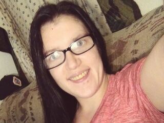 adult livecam MadiBrown