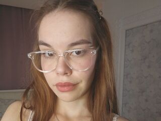 beautiful webcamgirl MarianCornett