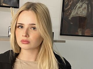 live teaser web cam MarnieRhyner