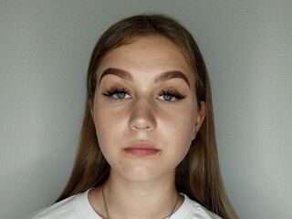 free live chatroom MeganPerson