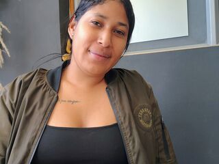naughty cam girl picture MelanyTwist