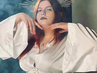 naked webcam girl photo MelissaRed