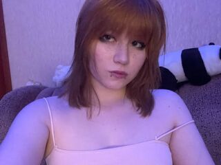 camgirl showing pussy MiSokimo