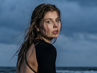 adult cam live MilaOlivers