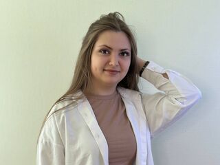 livecam sex MildaTaddio