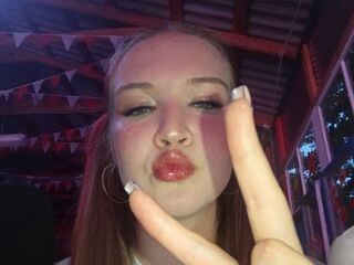 naughty camgirl photo NelleCauthorne