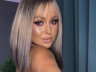 hot strip tease cam PatriciaSpice