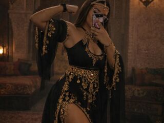 camgirl videochat PerlaZoey