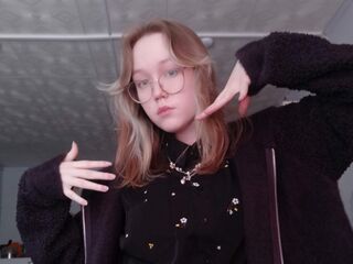 hot cam girl spreading pussy PortiaCullimore