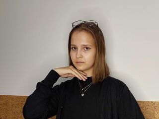 camgirl live sex QuennaHarwick