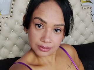 cam girl fingering SashaWill