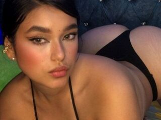 cam girl playing with dildo ScarletSimonz