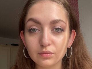 girl fingering bald pussy ShaniFland