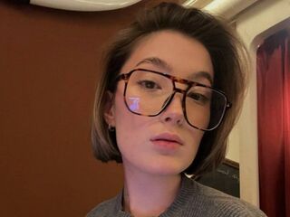 webcam bitch chat SheilaSweezer