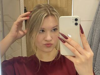 hot cam hooker SkyeDavi