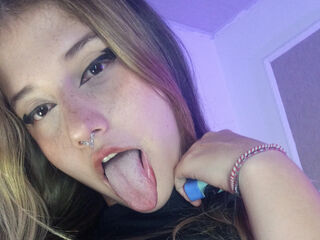 live porn cam SofiiaVance