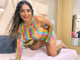 camslut topless SophiaSomer