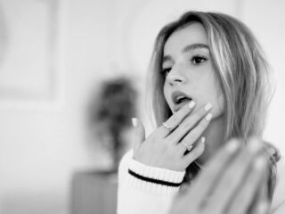 sexcam picture StaceeyBrown