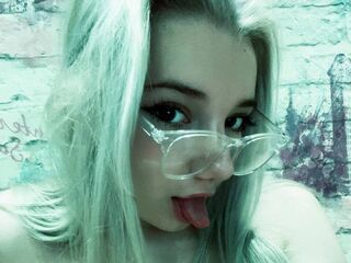 webcam striptease show SunnivaBridgewat