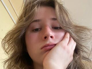 webcam babe chatroom TessTelles