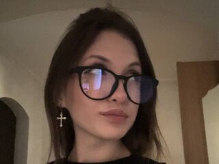 girl chat room TianaGolberg