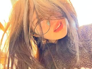 naughty webcamgirl ToriTrevino