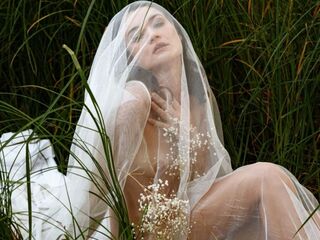 live webcam performer VictoriaIcett