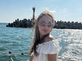 hot girl webcam YaekoBrowers