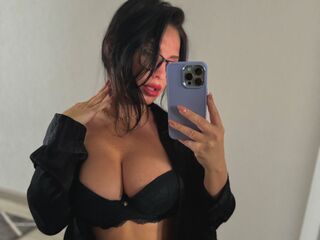 topless cam girl YanaDim